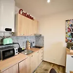 Isula Seaview Apartment *