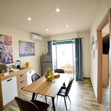 Apartment Isula Seaview *