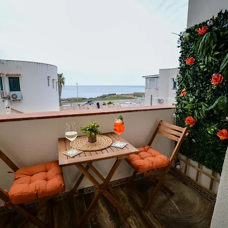 Isula Seaview